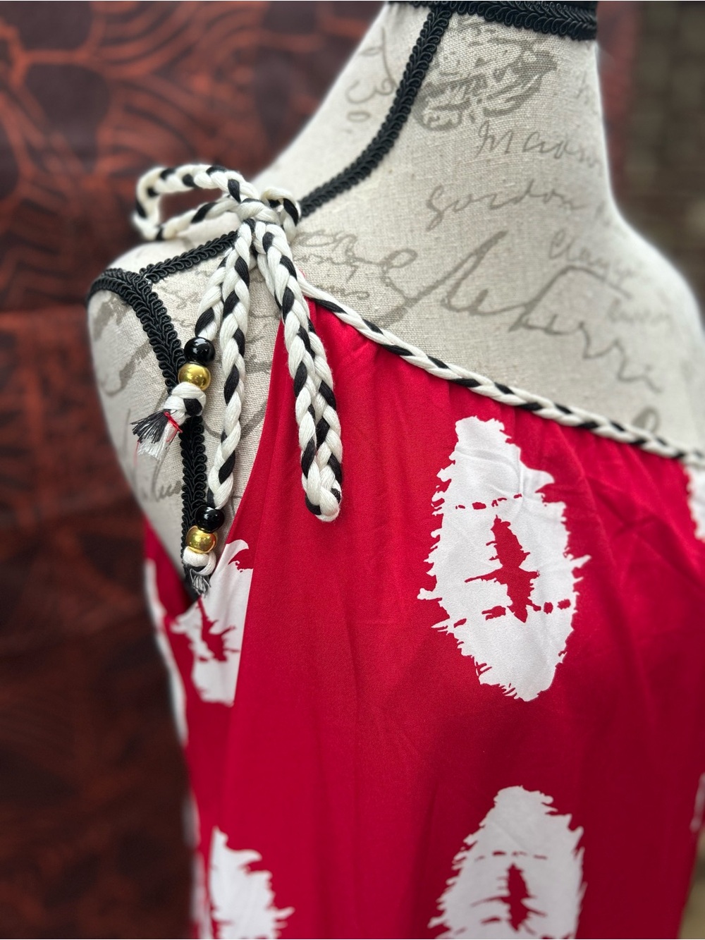 Red,‎ Cold Shoulder Maxi Dress with White Abstract Print
